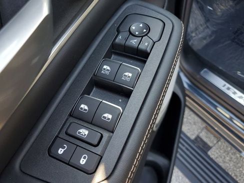 New 2026 RAM 1500 Tungsten image 25