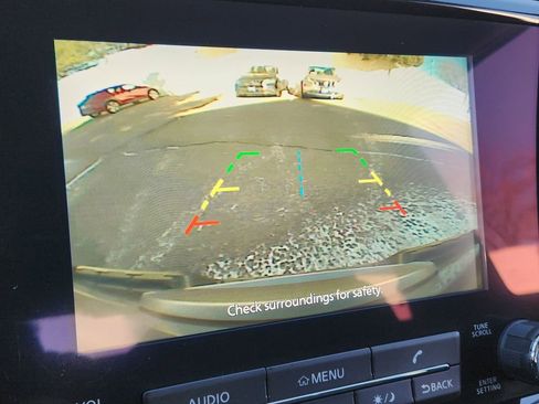 Used 2022 Nissan Frontier SV w/ Technology Package image 21