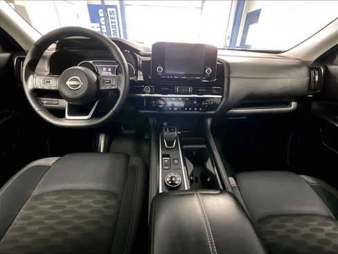 Used 2023 Nissan Pathfinder SV w/ Cargo Package AWD/4WD image 22