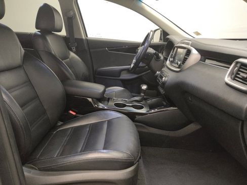 Used 2019 Kia Sorento EX w/ EX Touring Package FWD image 21