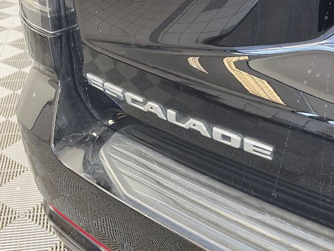 Certified 2025 Cadillac Escalade Sport Platinum image 18