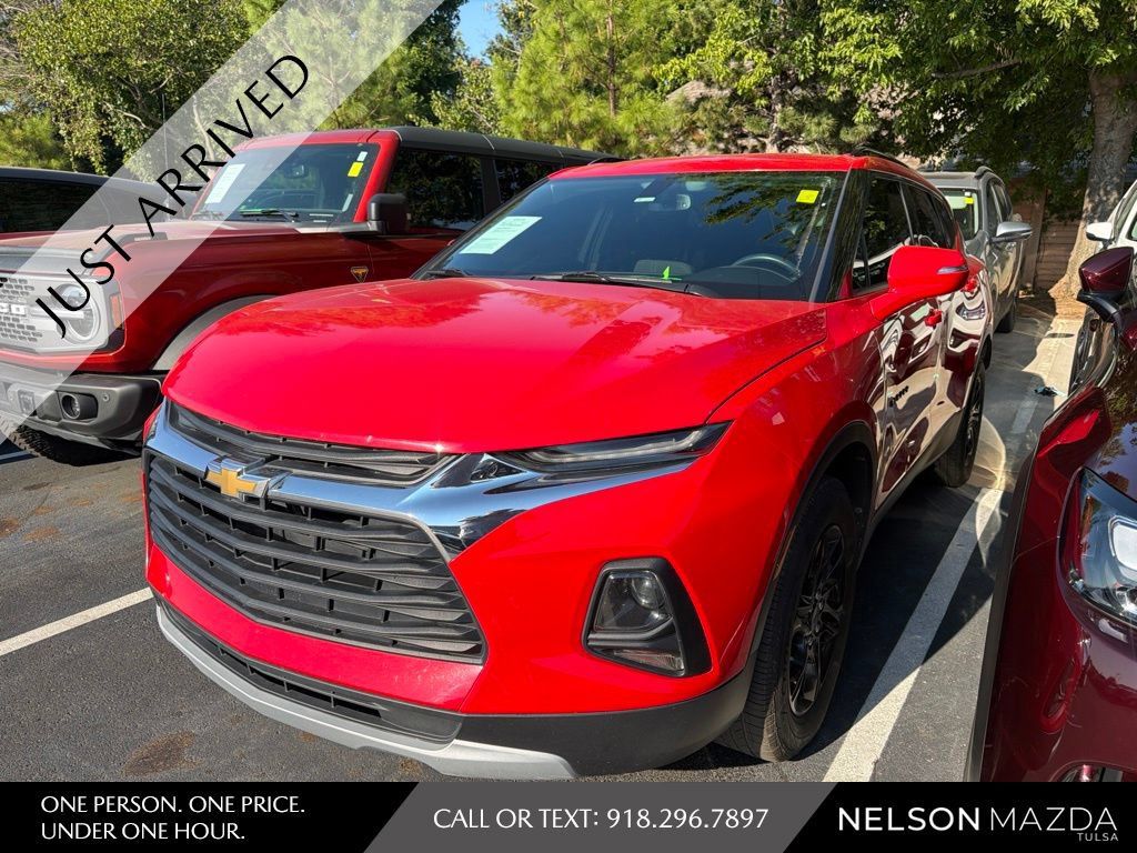 Used 2020 Chevrolet Blazer LT FWD image 1