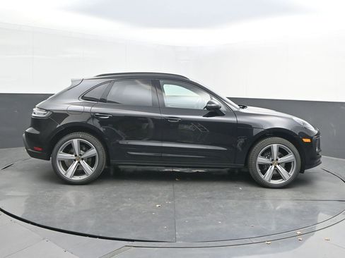 New 2026 Porsche Macan AWD/4WD image 8