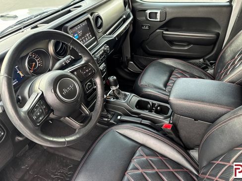 Used 2019 Jeep Wrangler Unlimited Sport S AWD/4WD image 10