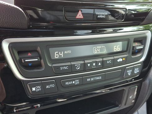 Used 2020 Honda Ridgeline RTL-E image 16