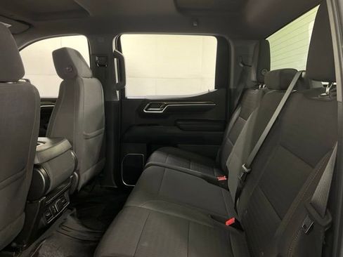 Used 2022 Chevrolet Silverado 1500 LT image 35