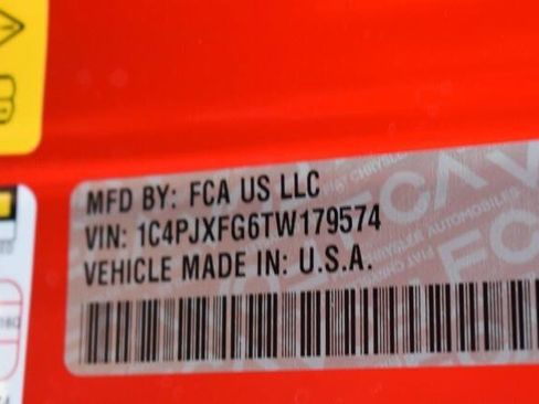 Used 2026 Jeep Wrangler Unlimited Rubicon AWD/4WD image 38