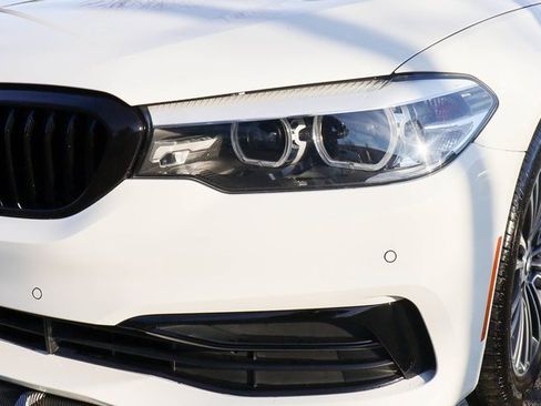 Used 2020 BMW 530i xDrive 530i xDrive w/ Convenience Package image 19