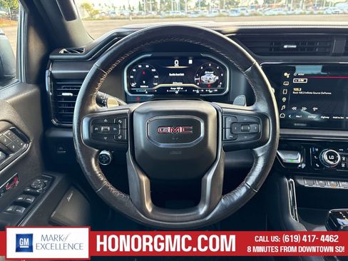 Used 2022 GMC Sierra 1500 AT4 image 29