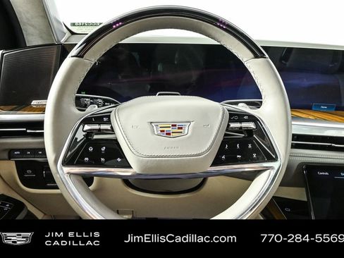 Used 2025 Cadillac Escalade Sport Platinum w/ LPO, Floor Liner Package image 11