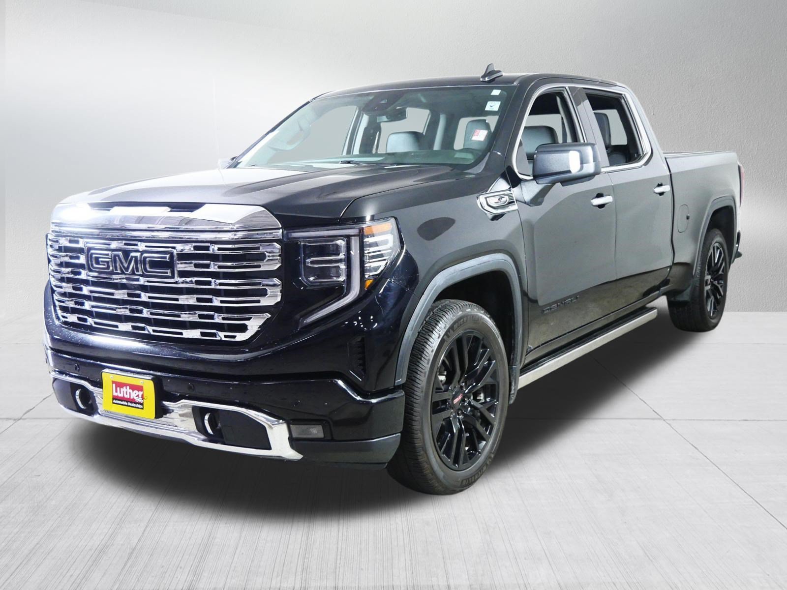 Used 2022 GMC Sierra 1500 Denali AWD/4WD image 3