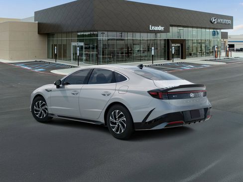 New 2026 Hyundai Sonata Blue image 4