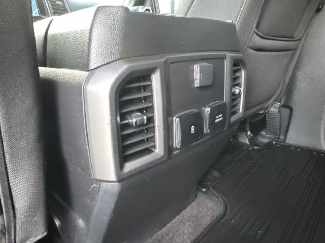 Used 2020 Ford F150 XLT w/ Equipment Group 302A Luxury AWD/4WD image 30