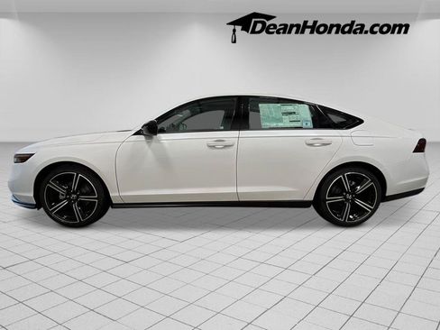 New 2026 Honda Accord SE image 2