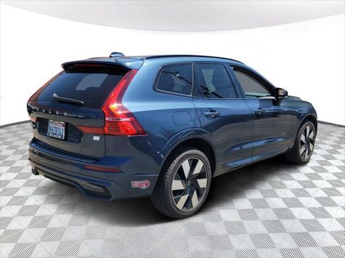 Used 2024 Volvo XC60 T8 Plus w/ Protection Package Premier AWD/4WD image 4