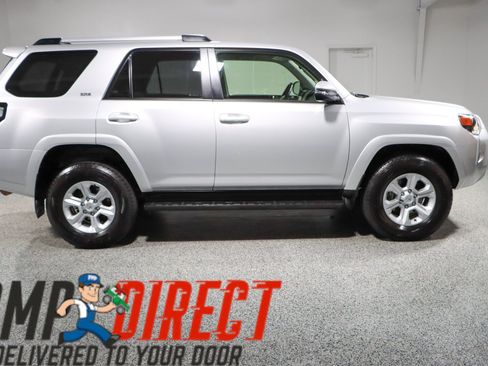 Used 2024 Toyota 4Runner SR5 Premium AWD/4WD image 6