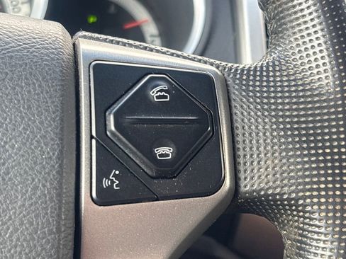 Used 2014 Toyota Tacoma PreRunner w/ SR5 Package image 17