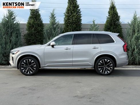 Used 2025 Volvo XC90 B6 Plus AWD/4WD image 4