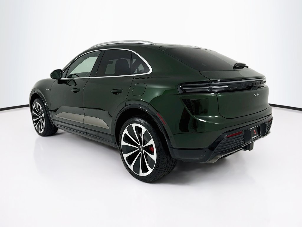 Certified 2024 Porsche Macan Turbo Electric AWD/4WD image 3