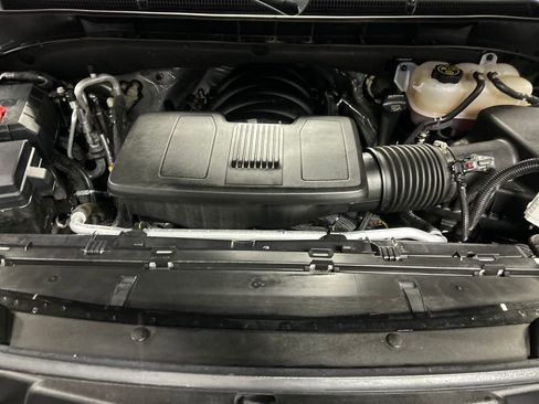 Used 2024 GMC Yukon XL Denali image 28