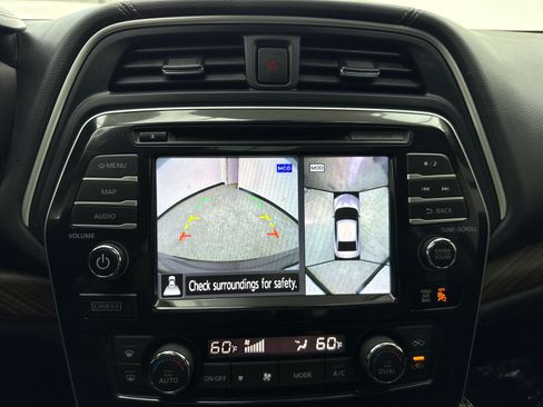 Used 2018 Nissan Maxima Platinum FWD image 28