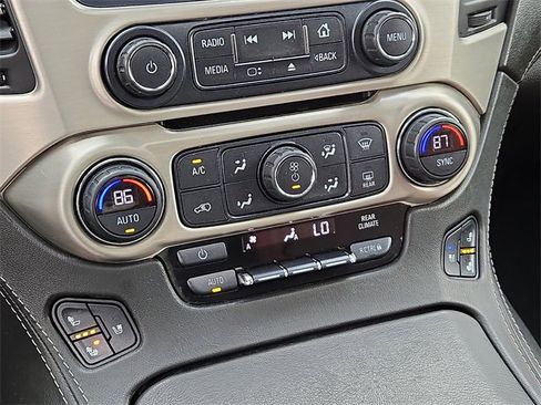 Used 2019 GMC Yukon Denali w/ Denali Ultimate Package image 18