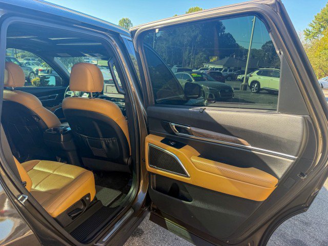 Used 2021 Kia Telluride SX w/ Towing Package FWD image 22
