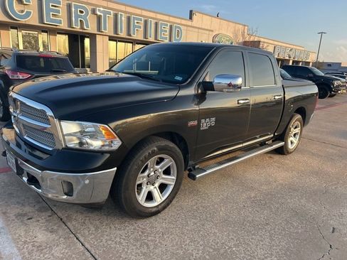 Used 2017 RAM 1500 Lone Star image 3