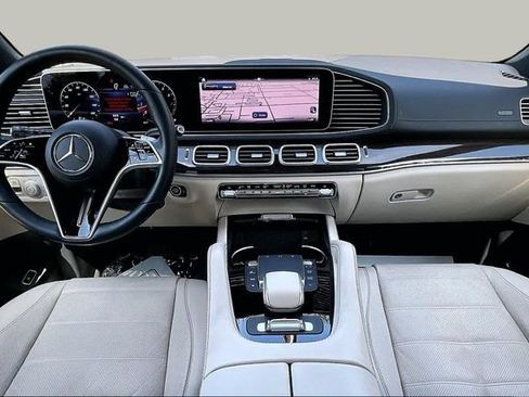 Certified 2024 Mercedes-Benz GLS 450 4MATIC image 9