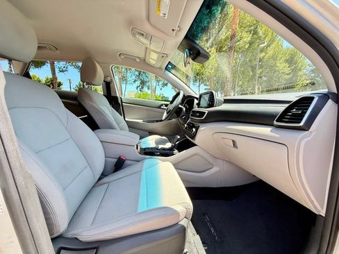 Used 2019 Hyundai Tucson SE w/ Cargo Package FWD image 28