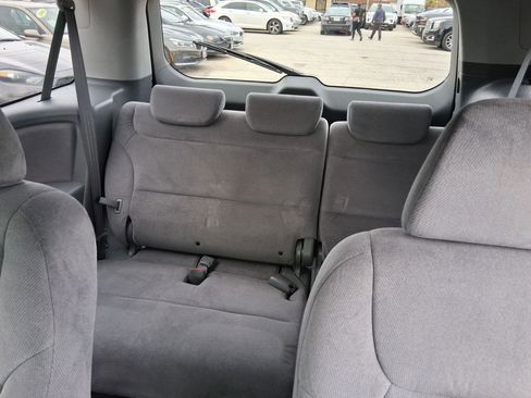 Used 2006 Honda Odyssey EX image 16