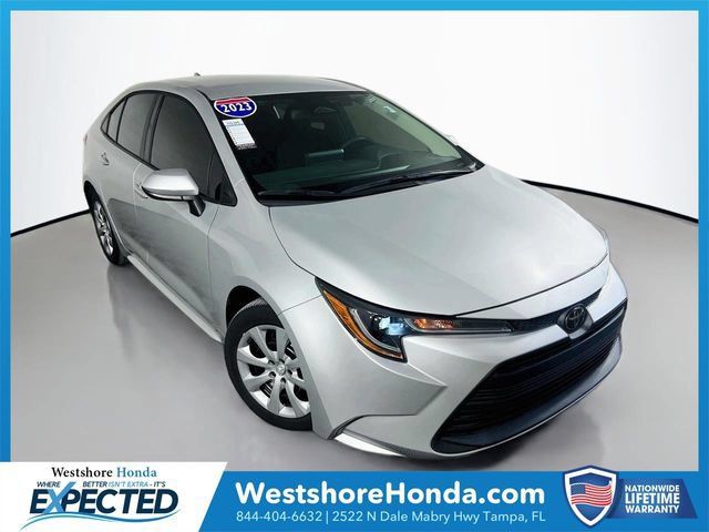 Used 2023 Toyota Corolla LE FWD image 1