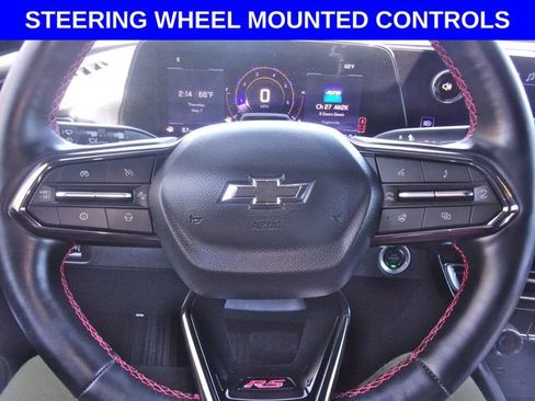 Used 2025 Chevrolet Traverse RS w/ LPO, Floor Liner Package AWD/4WD image 13