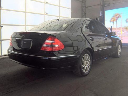Used 2003 Mercedes-Benz E 320 Sedan w/ X2 Opt Pkg image 5