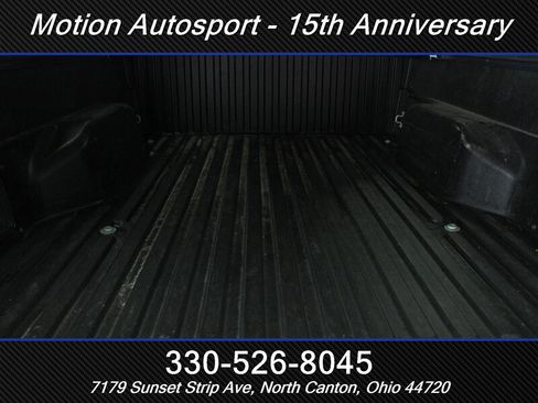 Used 2017 Toyota Tacoma SR5 AWD/4WD image 7