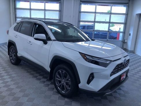 Used 2024 Toyota RAV4 Limited w/ Advanced Technology Package AWD/4WD image 37
