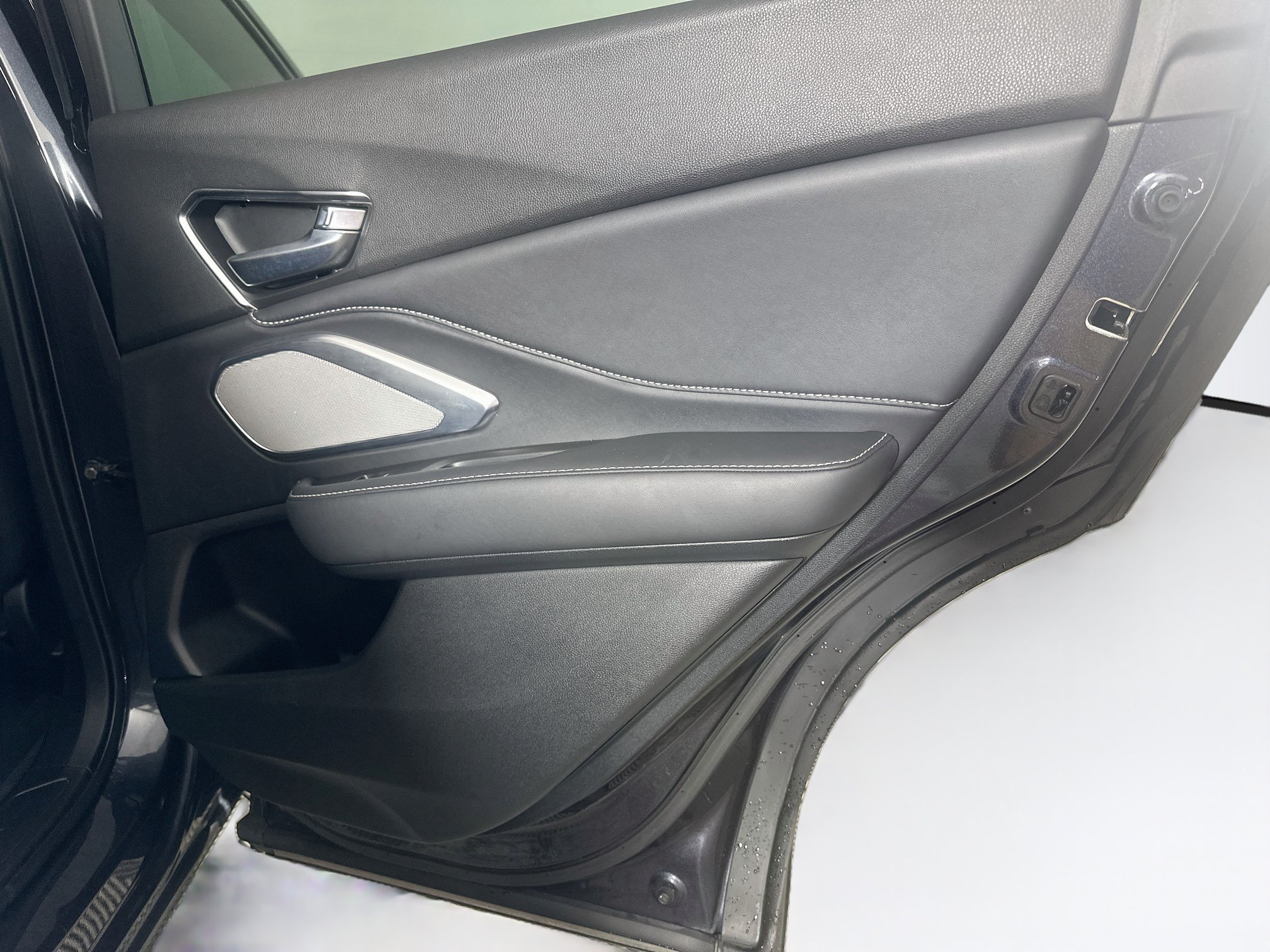 Used 2020 Acura RDX w/ Technology Package FWD image 32
