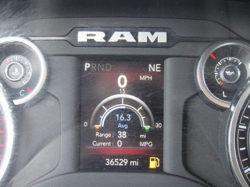 Used 2024 RAM 3500 Big Horn image 25