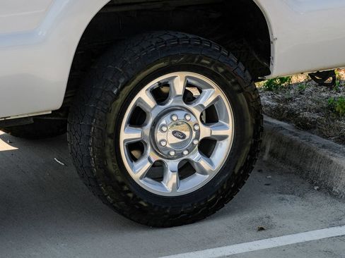Used 2016 Ford F350 Lariat w/ Lariat Ultimate Package AWD/4WD image 58