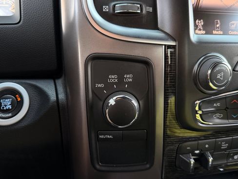 Used 2016 RAM 3500 Laramie Longhorn AWD/4WD image 37