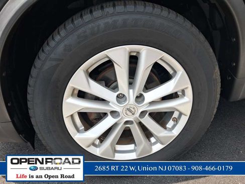 Used 2015 Nissan Rogue SV AWD/4WD image 27