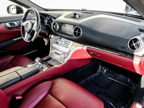 Used 2016 Mercedes-Benz SL 400 w/ Premium I Package image 12