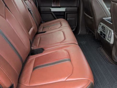 Used 2019 Ford F150 King Ranch w/ Equipment Group 601A Luxury AWD/4WD image 21