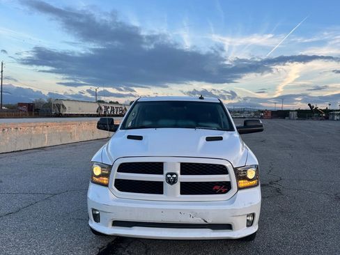 Used 2014 RAM 1500 Sport image 2