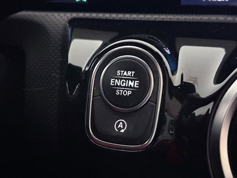 Used 2020 Mercedes-Benz CLA 250 4MATIC image 37