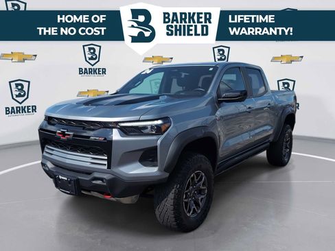 Used 2024 Chevrolet Colorado ZR2 w/ ZR2 Convenience Package III AWD/4WD image 1