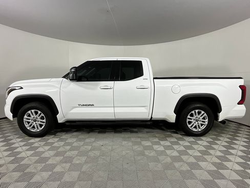 Used 2022 Toyota Tundra SR5 w/ SR5 Premium Package image 2