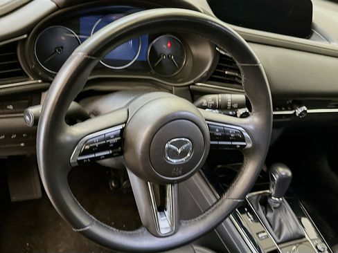 Used 2025 MAZDA CX-30 AWD 2.5 S w/ Preferred Package image 18