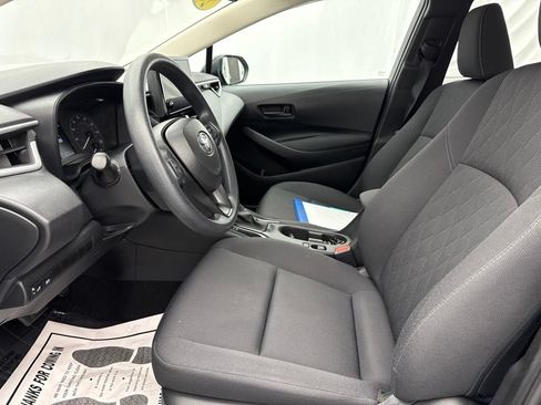 Used 2024 Toyota Corolla LE FWD image 18