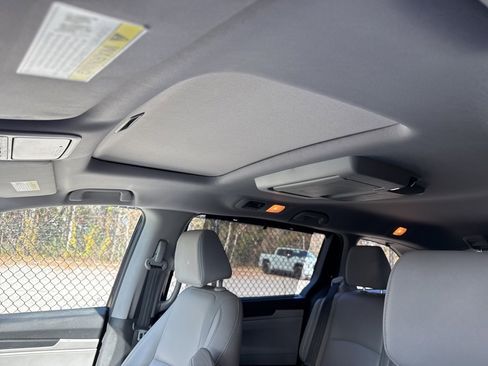 Used 2019 Honda Odyssey EX-L image 7